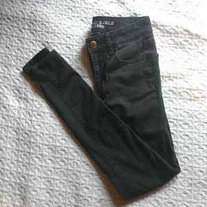 AEO Super Super Stretch Skinny Black Jeggings